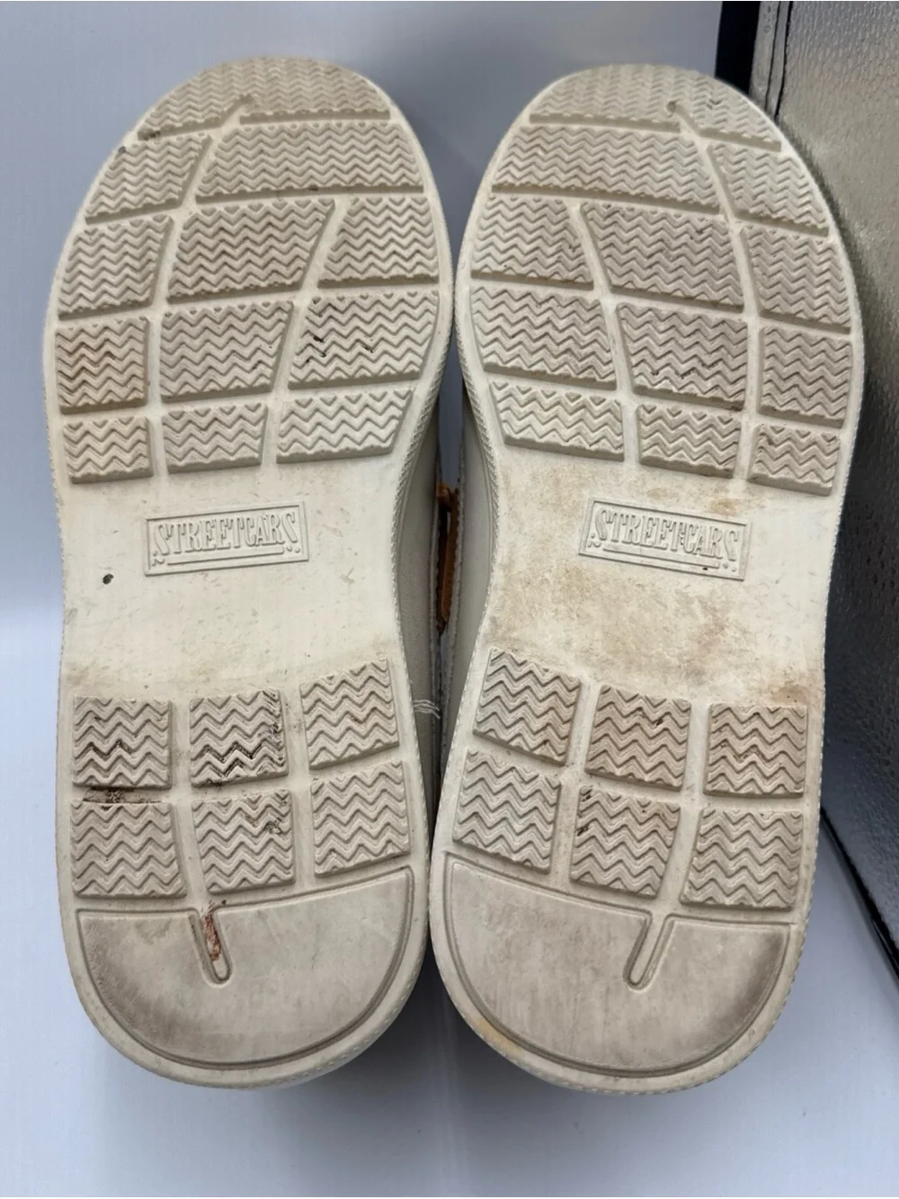 Men's Leather Boat Shoes in Light Cream with Brown Laces